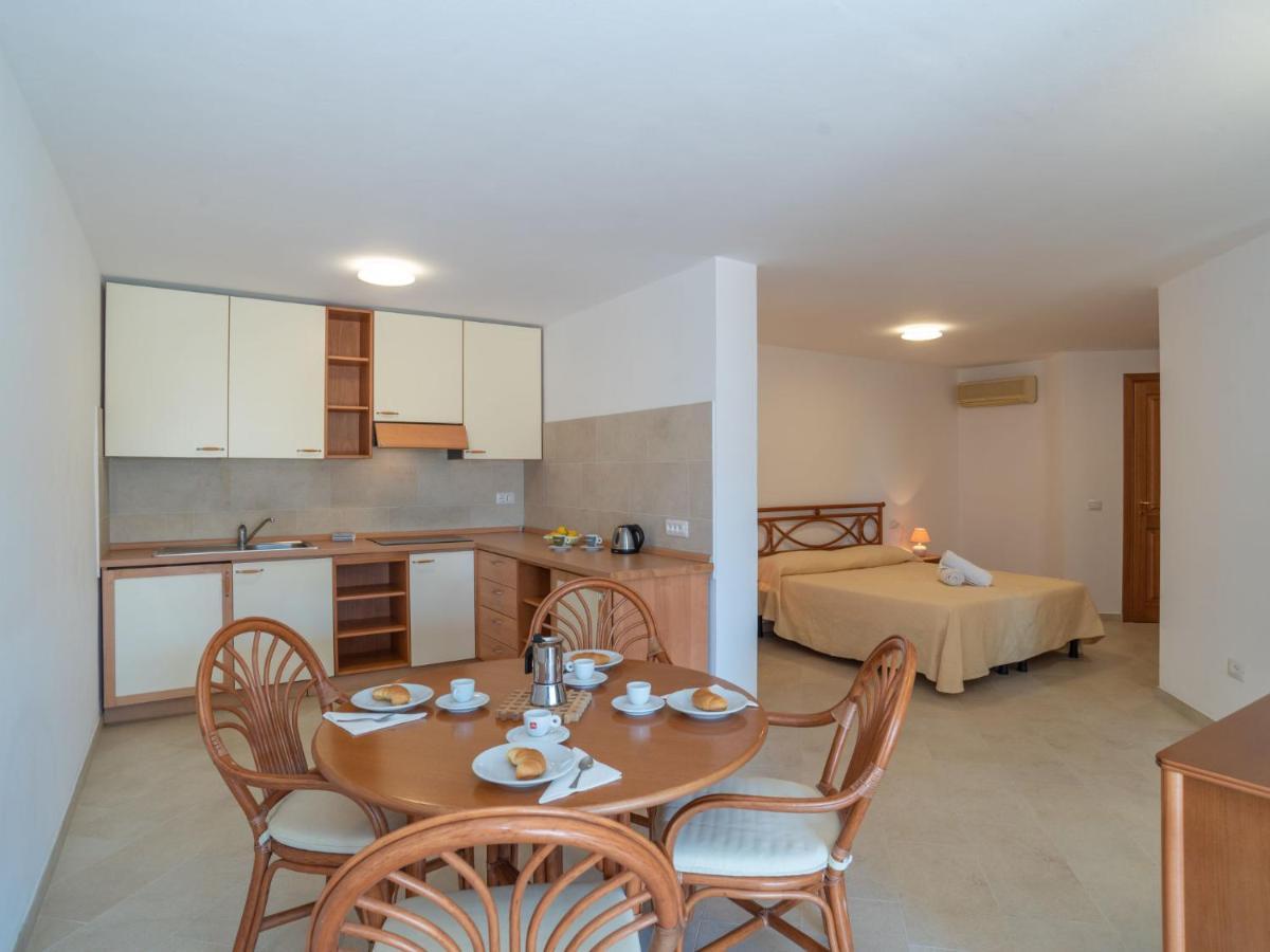 Holiday Home Corbezzolo 7 - Vista Village By Interhome Porto San Paolo  Bagian luar foto